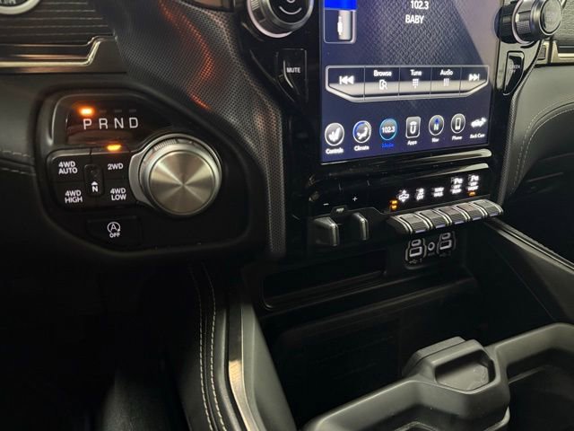 Used 2020 RAM 1500 Limited w/ Black Appearance Package image 20