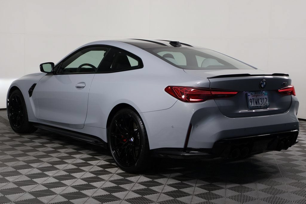 Used 2026 BMW M4 Competition RWD image 6