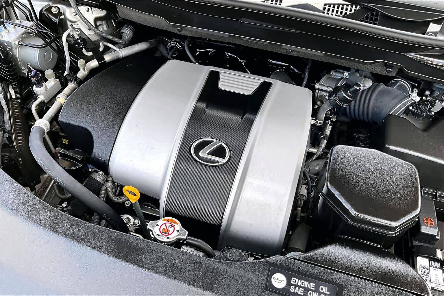 Used 2018 Lexus RX 350L FWD w/ Premium Package image 30