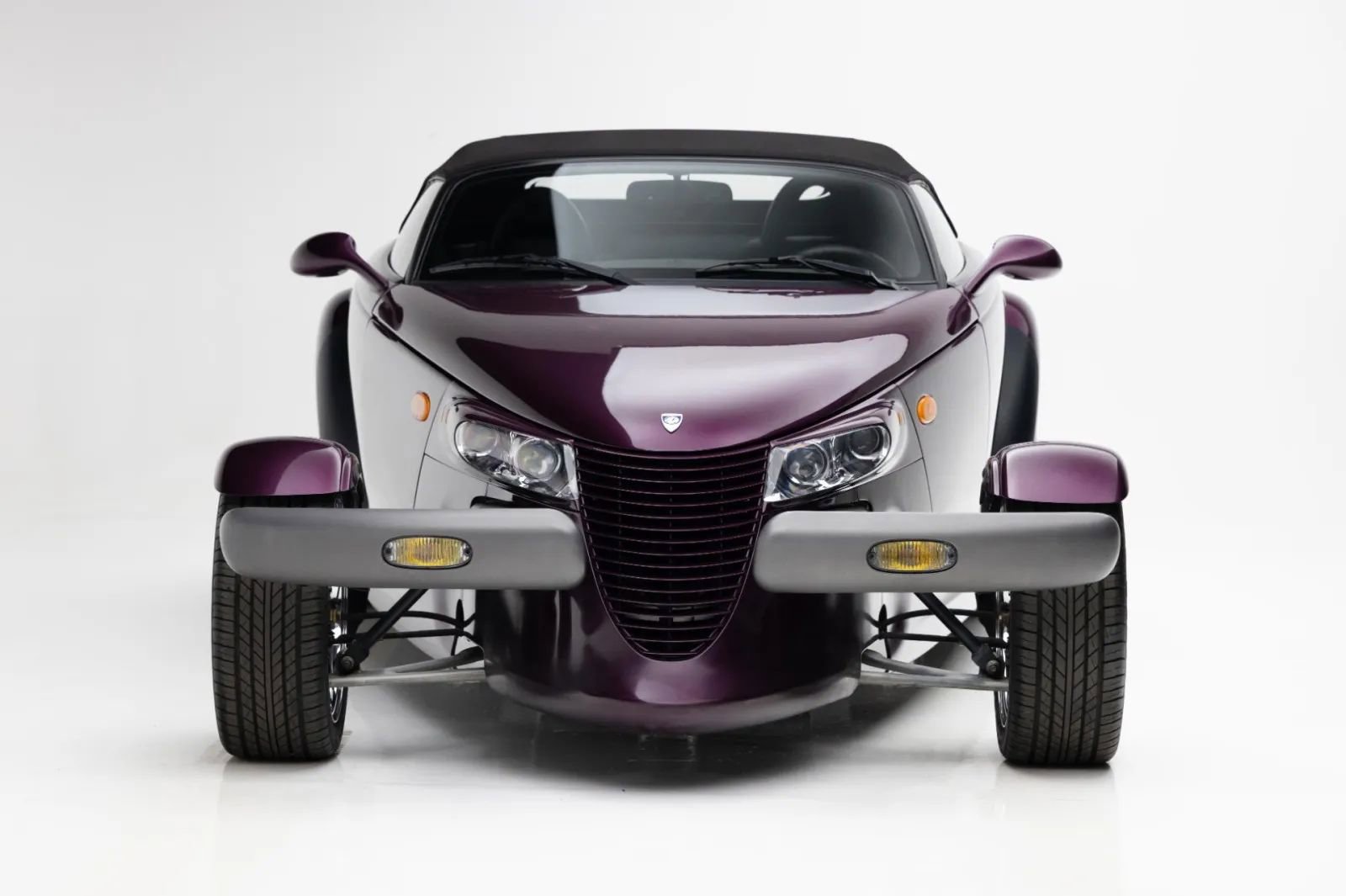 Used 1999 Plymouth Prowler RWD image 17