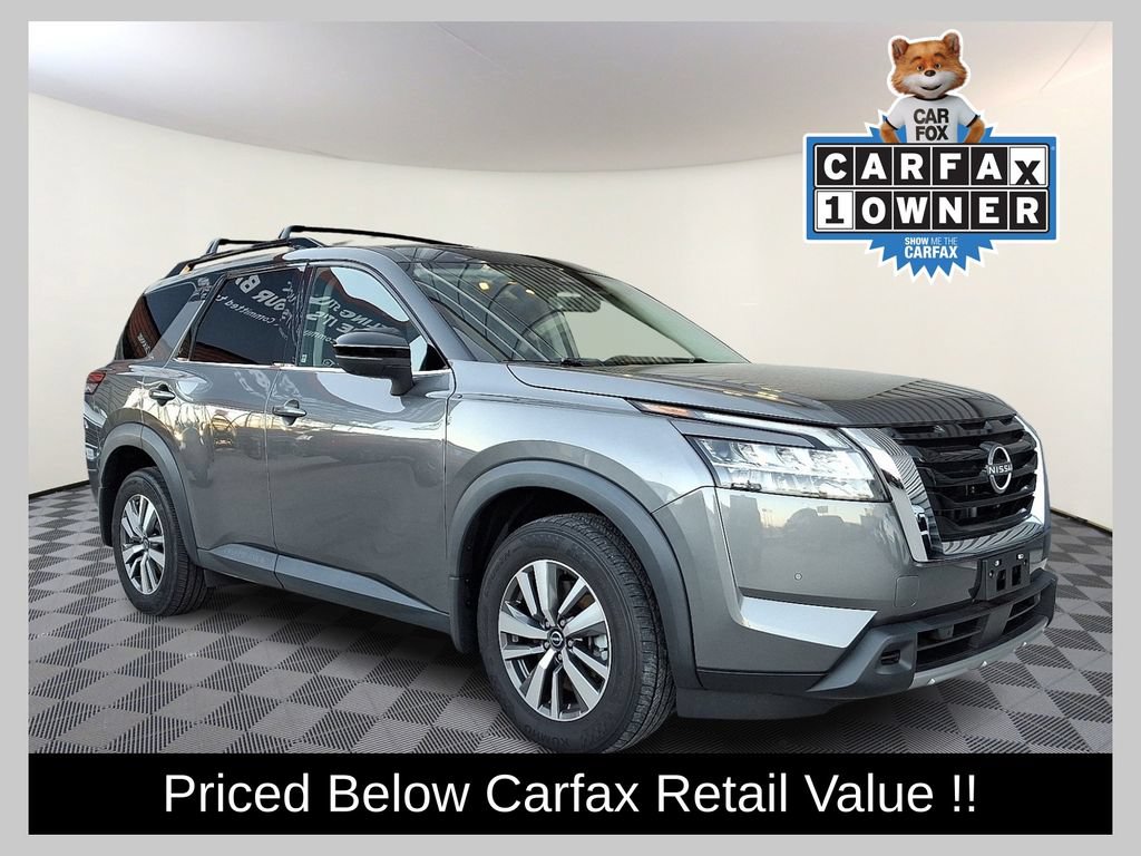 Used 2023 Nissan Pathfinder SL AWD/4WD image 1