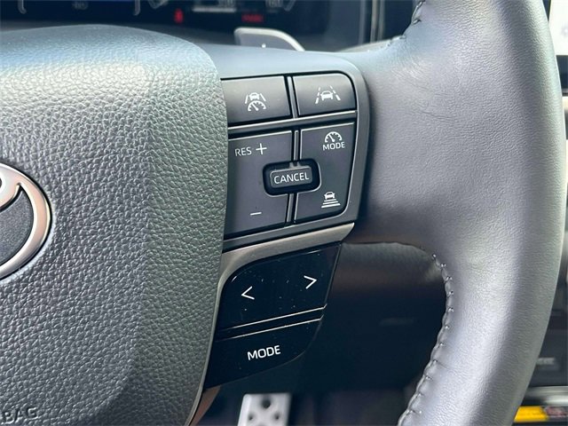 Used 2025 Toyota Camry XSE image 28