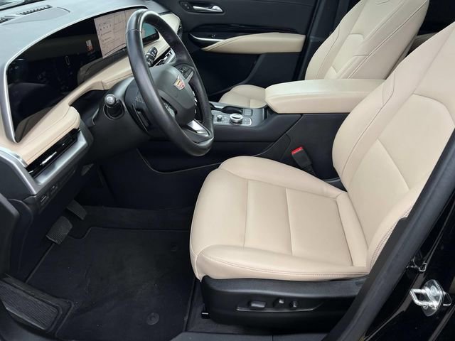 Certified 2024 Cadillac XT4 Luxury w/ Cold Weather Package image 83