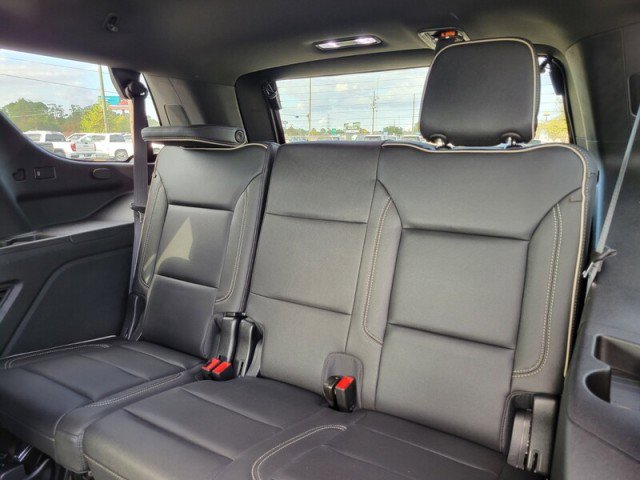 Used 2022 GMC Yukon SLT w/ SLT Luxury Package image 29