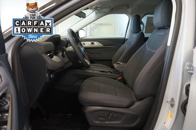 Used 2026 Ford Explorer Active AWD/4WD image 22