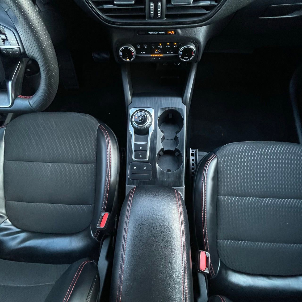 Used 2025 Ford Escape ST-Line FWD image 19