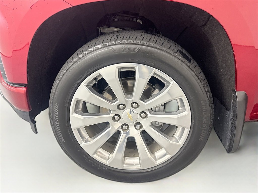 Used 2021 Chevrolet Silverado 1500 High Country w/ Technology Package image 31