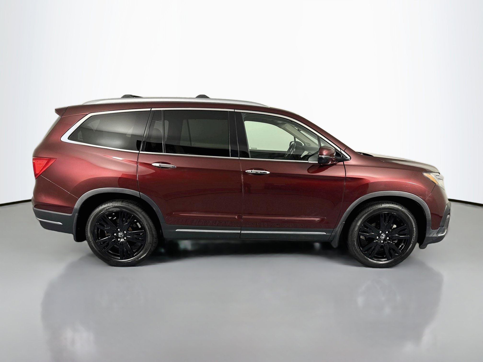 Certified 2019 Honda Pilot Touring image 4