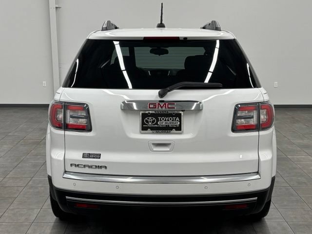 Used 2016 GMC Acadia SLE FWD image 3