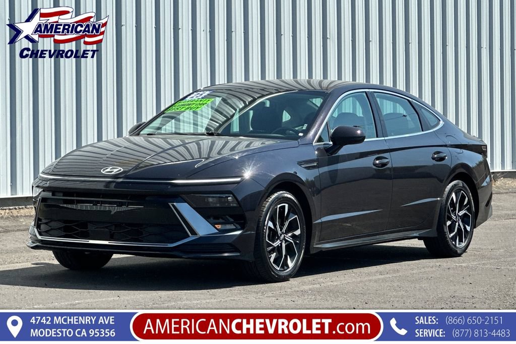 Used 2025 Hyundai Sonata SEL FWD image 1