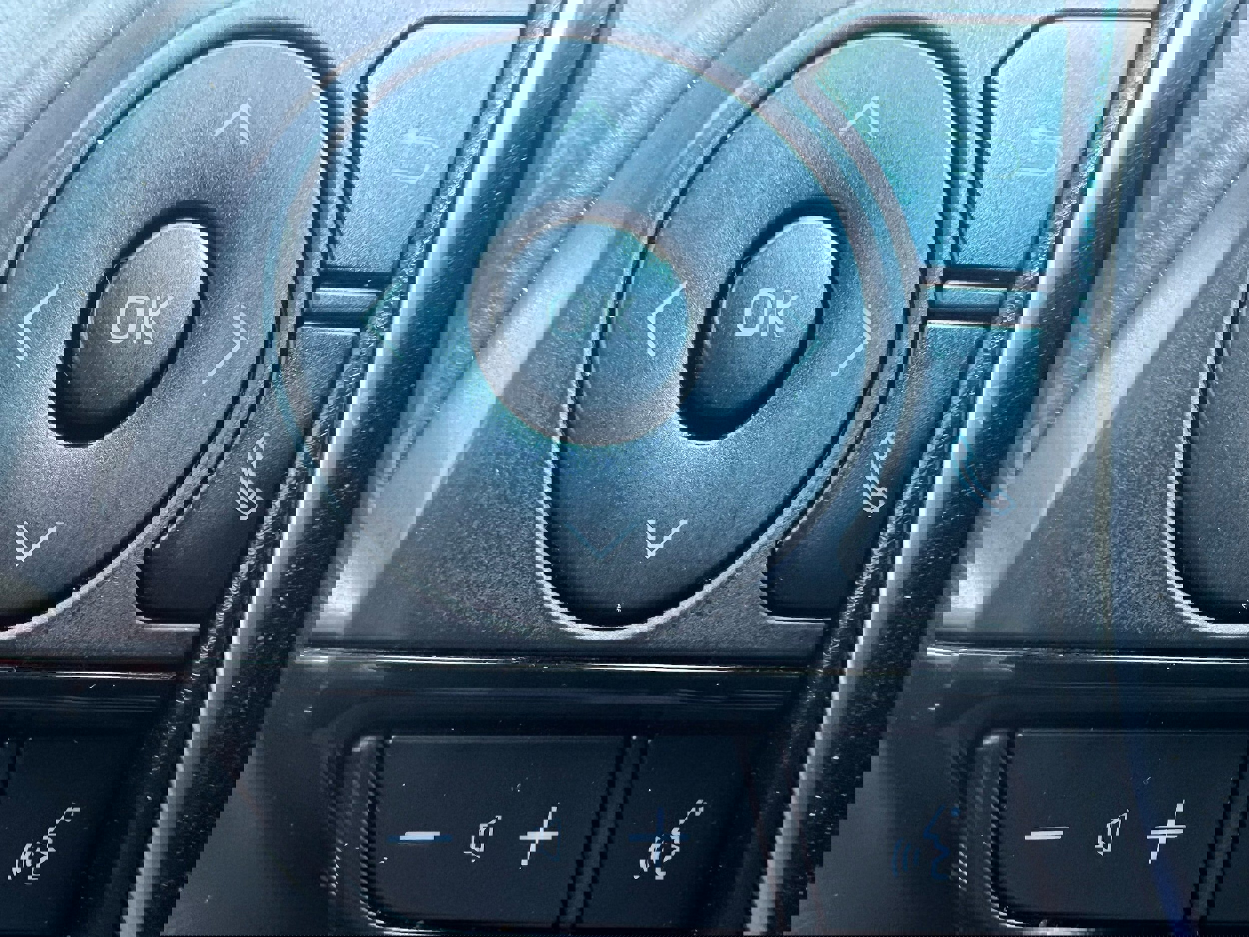 Used 2022 Toyota Venza image 21