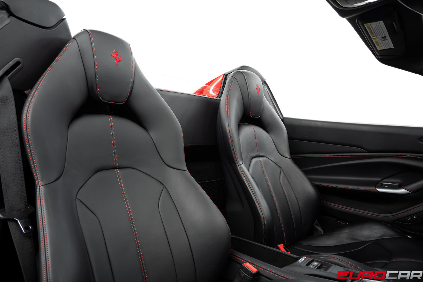 Used 2021 Ferrari F8 Tributo RWD image 42