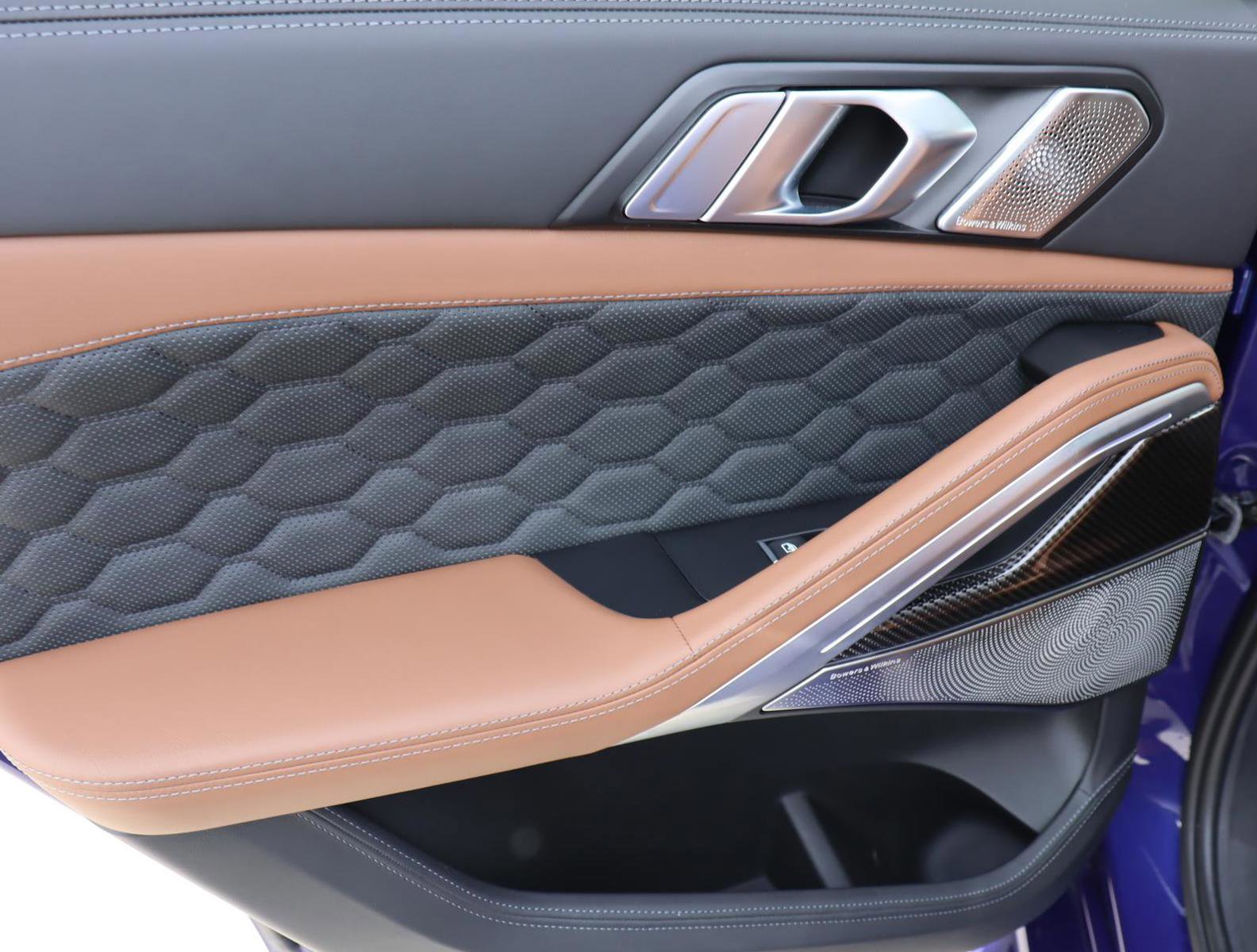 Used 2024 BMW X6 M Competition w/ Executive Package image 11