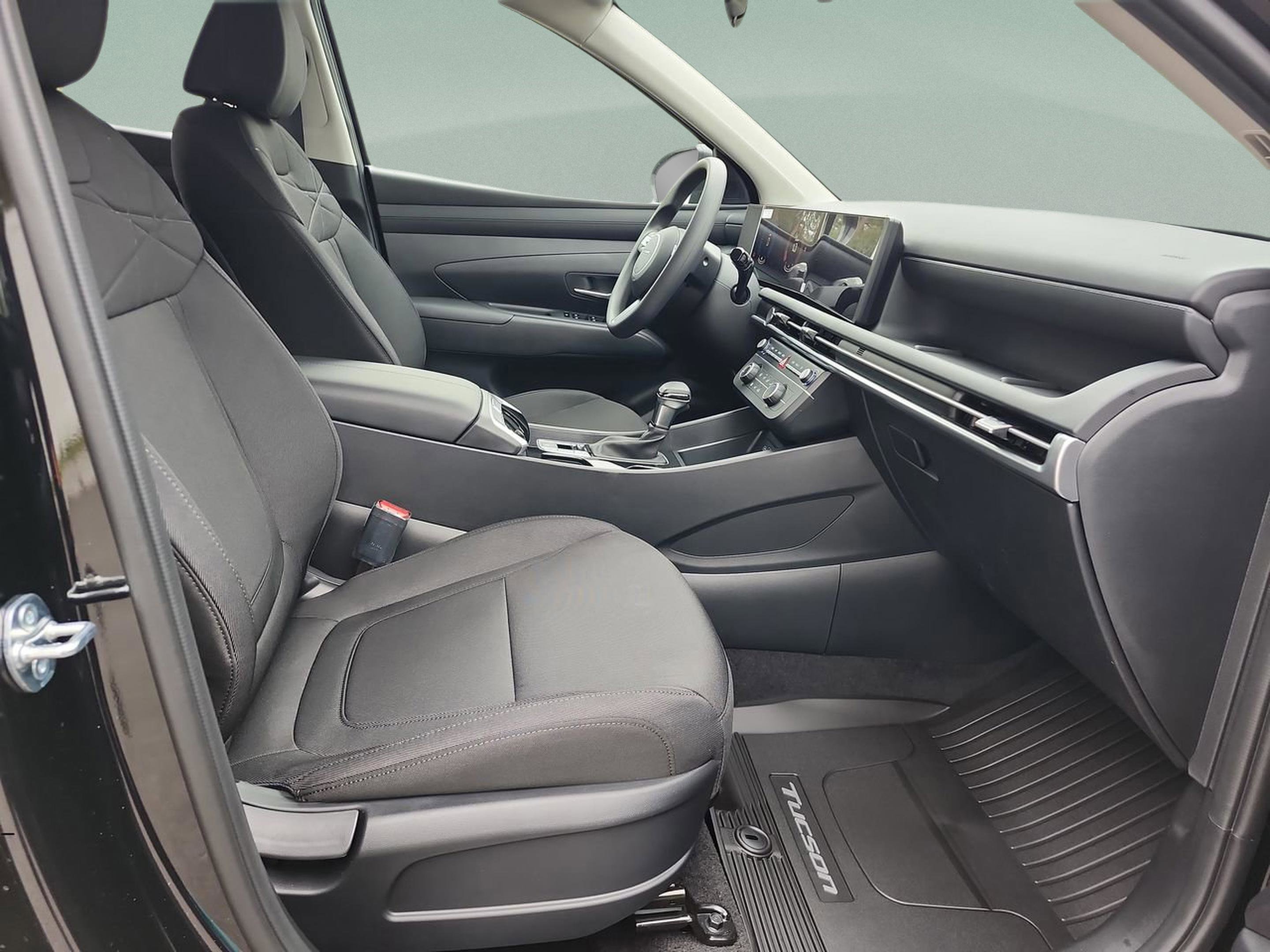 New 2026 Hyundai Tucson SE FWD image 18