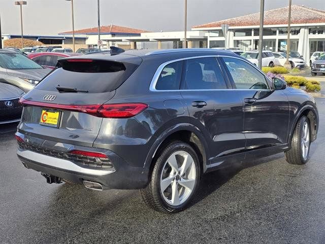 Used 2025 Audi Q5 Premium Plus w/ Premium Plus image 4