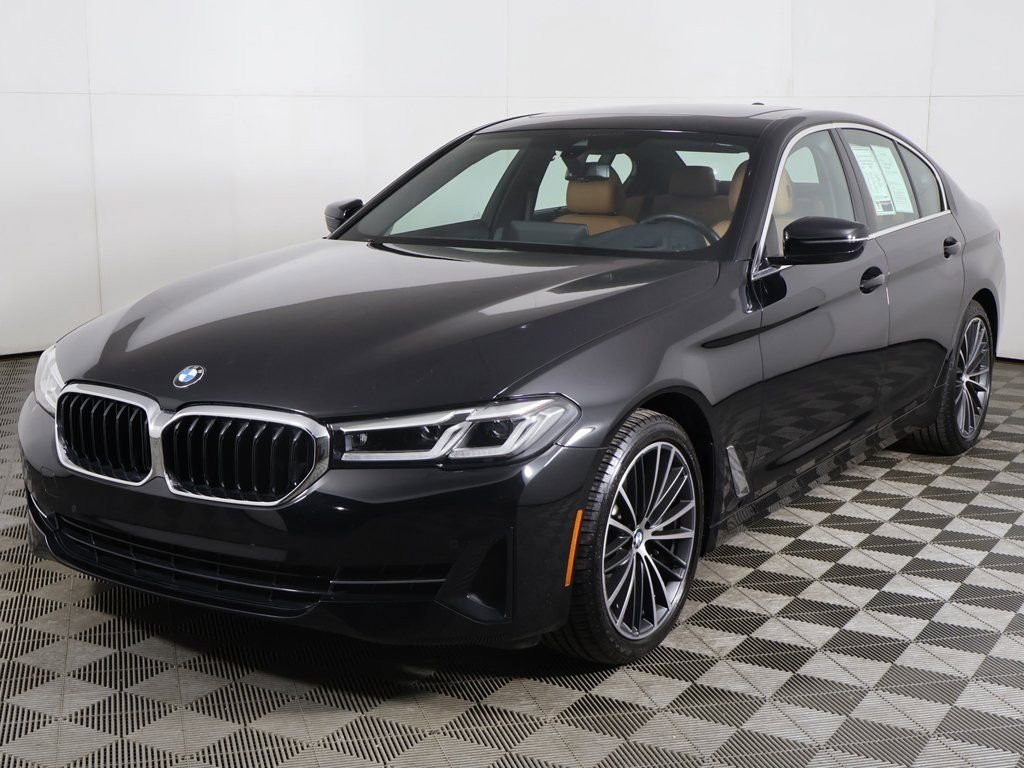 Used 2022 BMW 530i xDrive w/ M Sport Package image 10