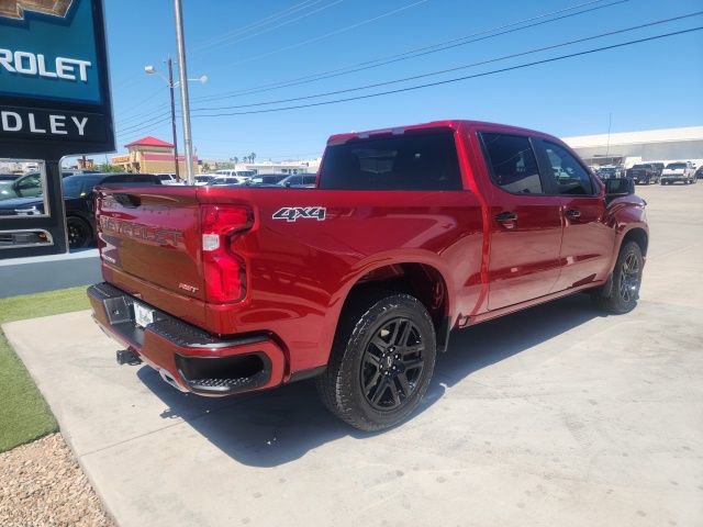 Used 2024 Chevrolet Silverado 1500 RST w/ Z71 Off-Road Package AWD/4WD image 4