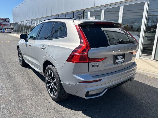 Used 2025 Volvo XC60 B5 Plus image 3