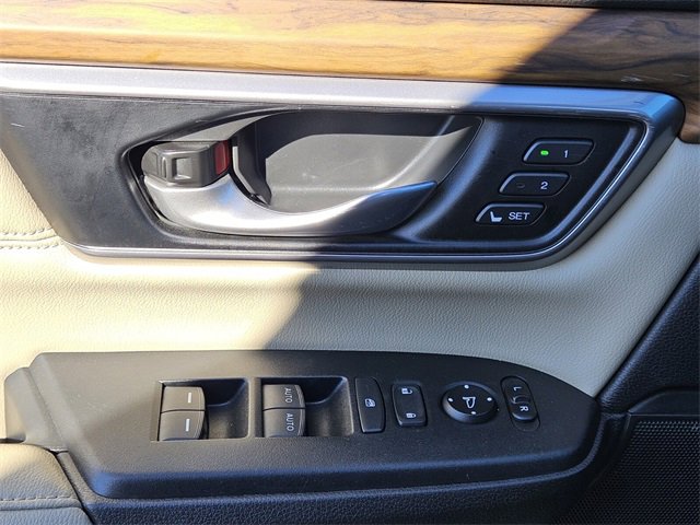 Used 2019 Honda CR-V Touring image 26