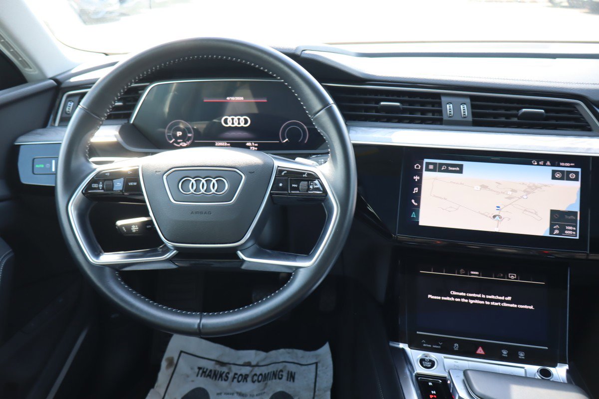 Used 2021 Audi e-tron Premium Plus w/ Premium Plus Package AWD/4WD image 10