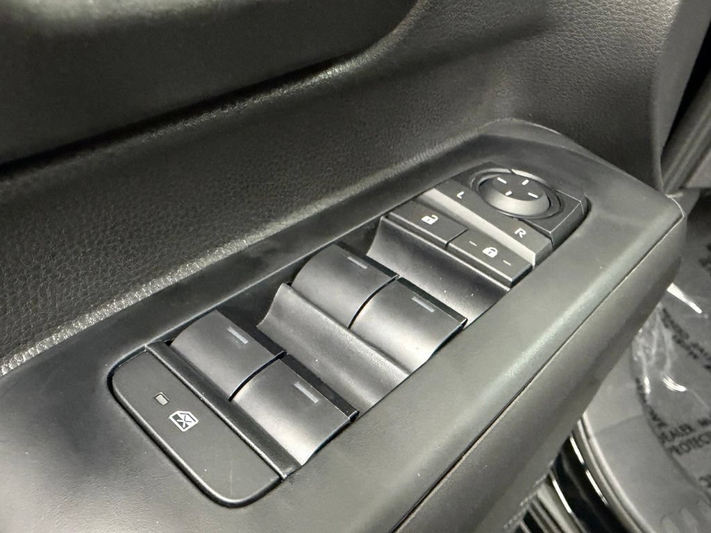 Used 2026 Toyota Tacoma SR5 AWD/4WD image 20