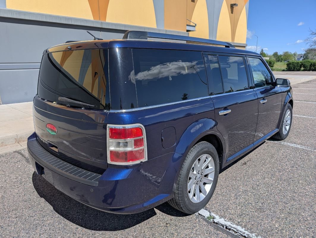 Used 2011 Ford Flex SEL w/ Rapid Spec Order Code image 9