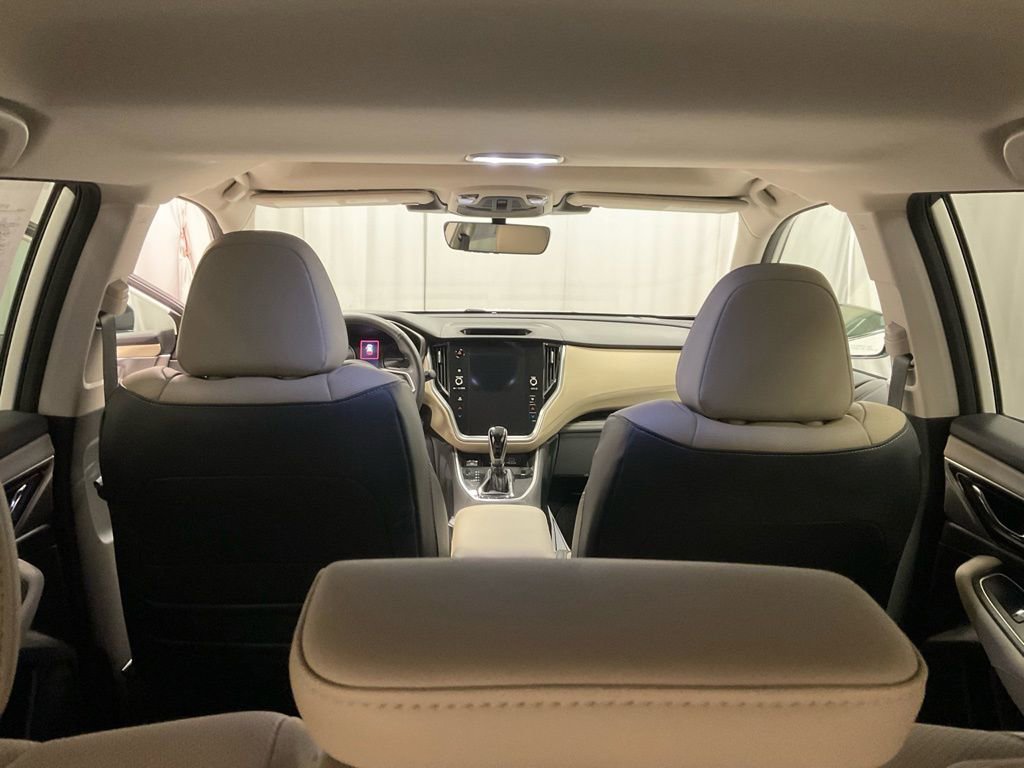 Used 2024 Subaru Outback Limited image 28