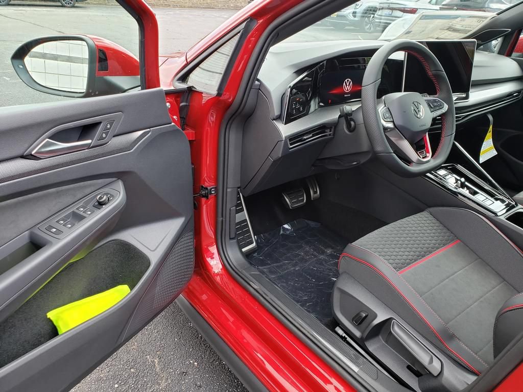 New 2026 Volkswagen GTI SE FWD image 6