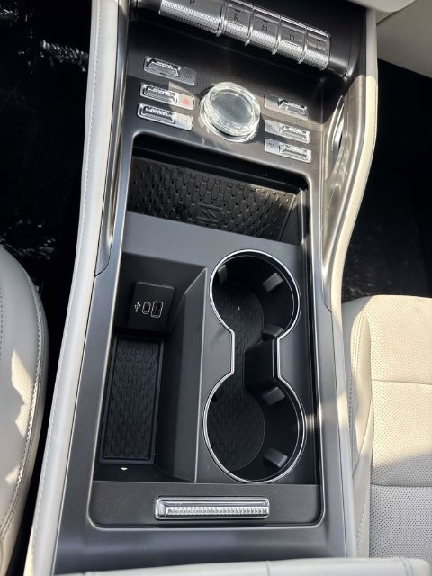 New 2026 Lincoln Nautilus Premier AWD/4WD image 21