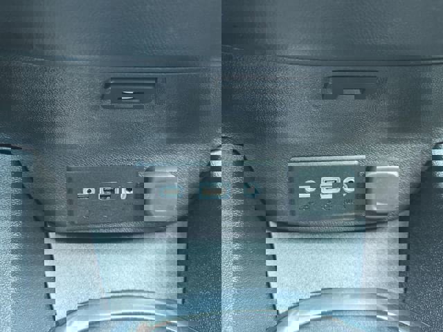 Used 2024 Chevrolet Malibu LT image 28