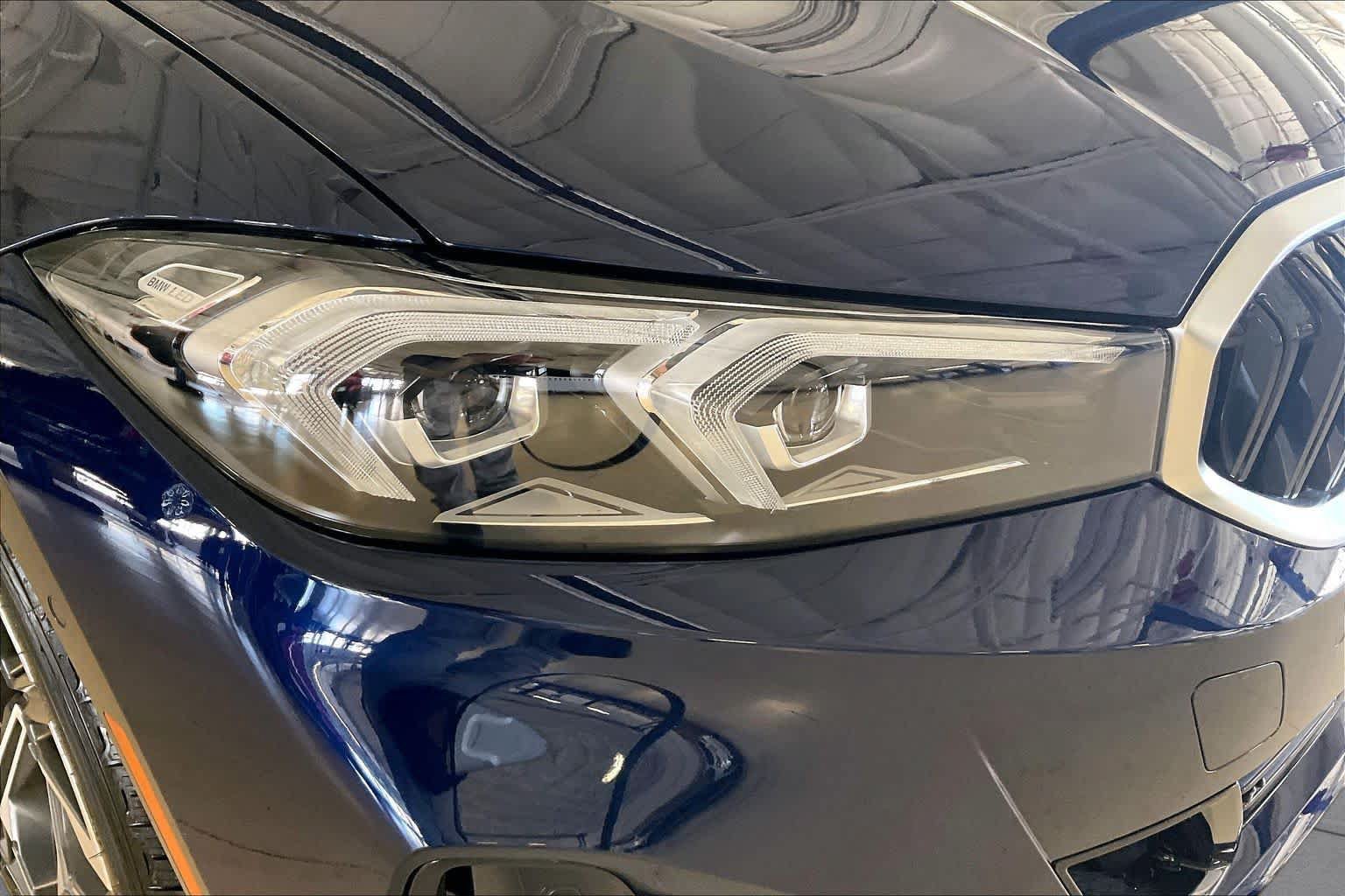 New 2026 BMW 330i xDrive Sedan w/ Premium Package AWD/4WD image 13