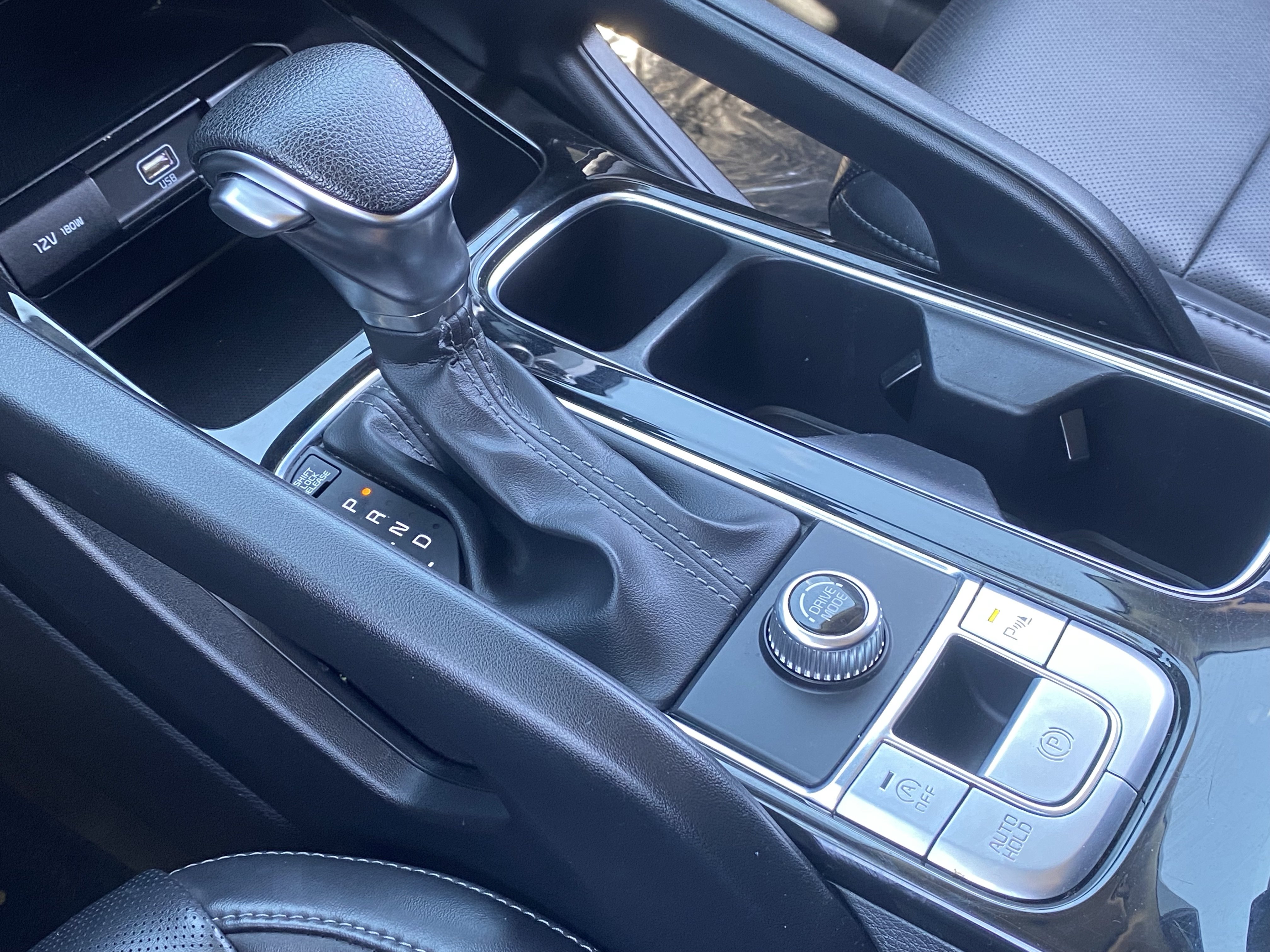 Certified 2024 Kia Telluride LX FWD image 29