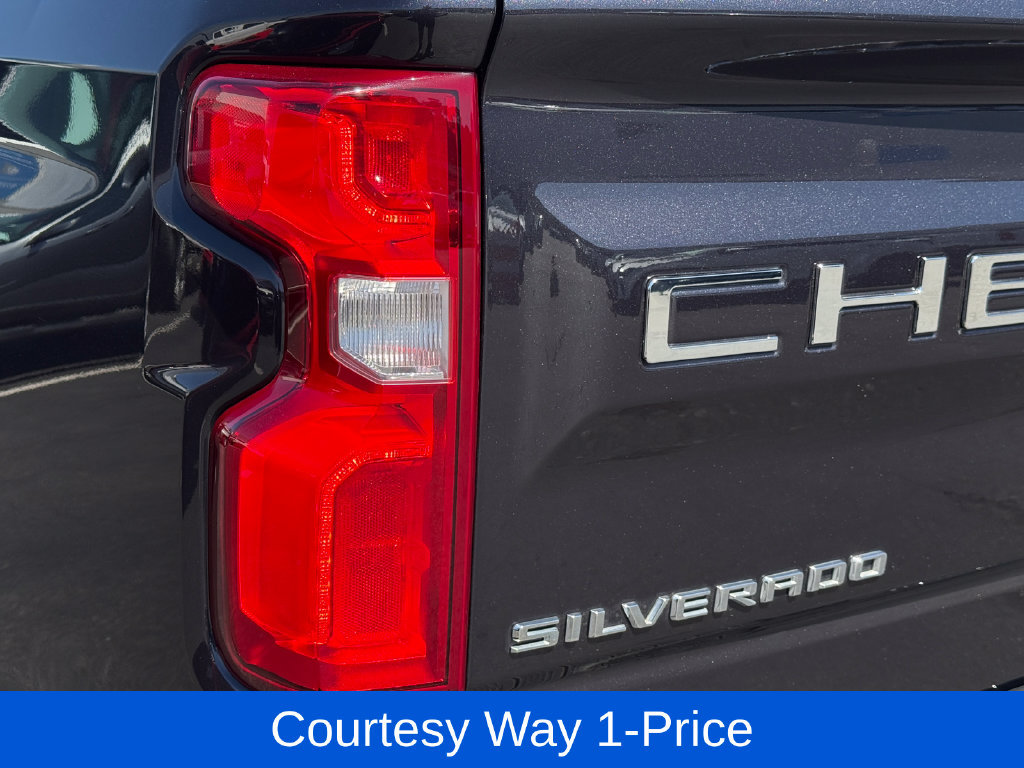 Used 2022 Chevrolet Silverado 1500 LTZ w/ LTZ Premium Texas Edition AWD/4WD image 13