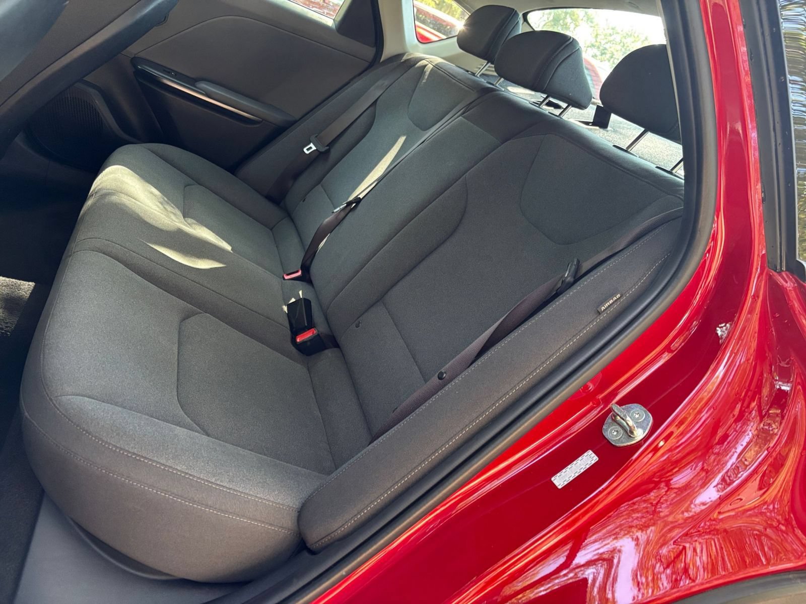 Used 2025 Kia K4 FWD image 37