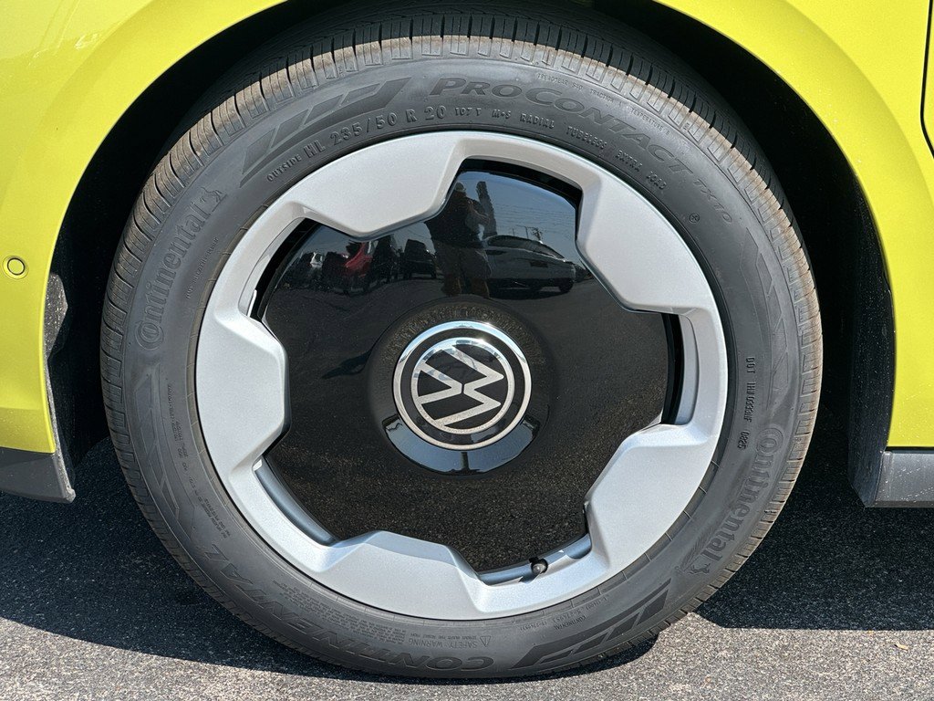 New 2025 Volkswagen ID. Buzz Pro S Plus image 6
