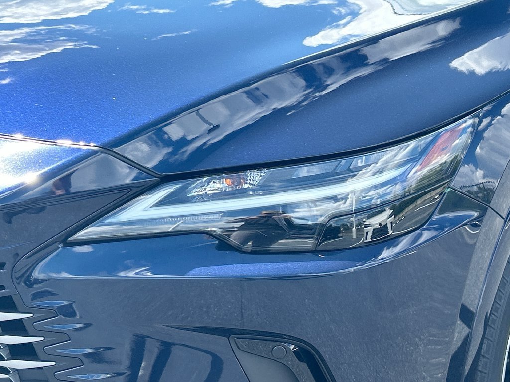 Used 2024 Lexus RX 350 Premium w/ Convenience Package FWD image 11