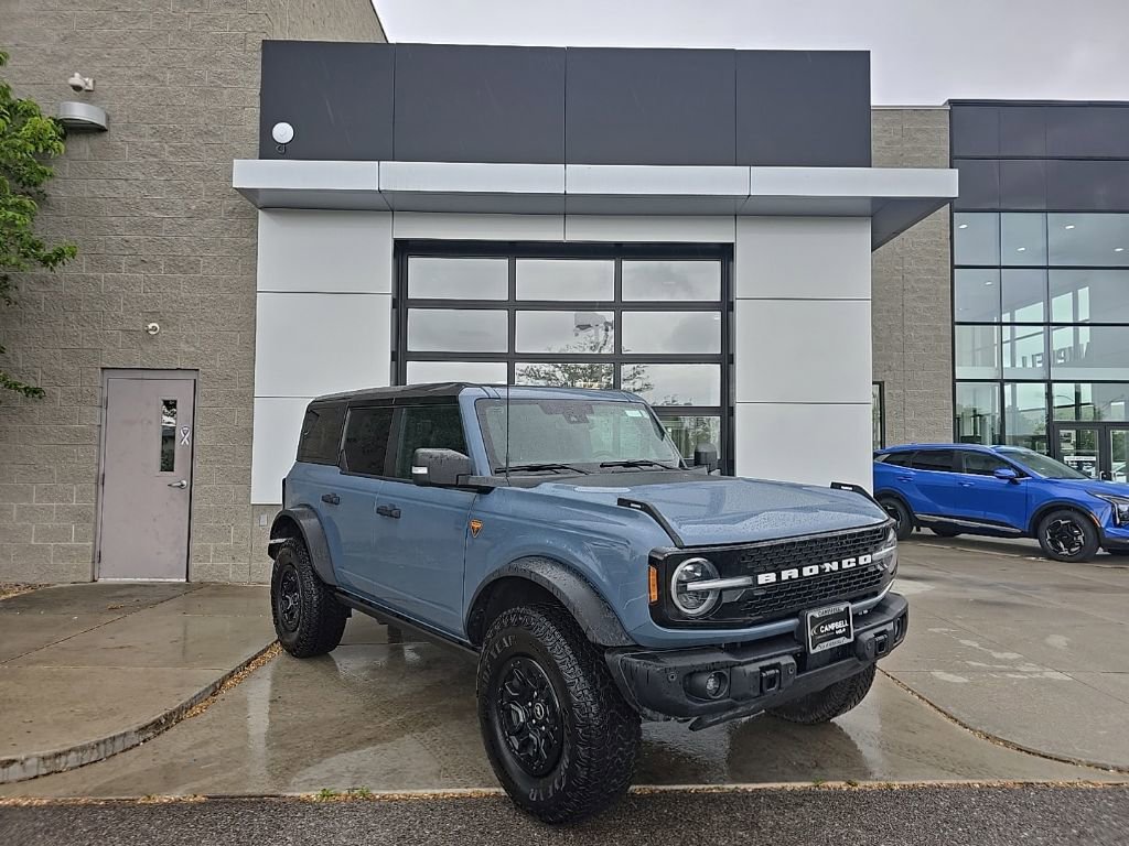 Used 2025 Ford Bronco Badlands AWD/4WD image 1