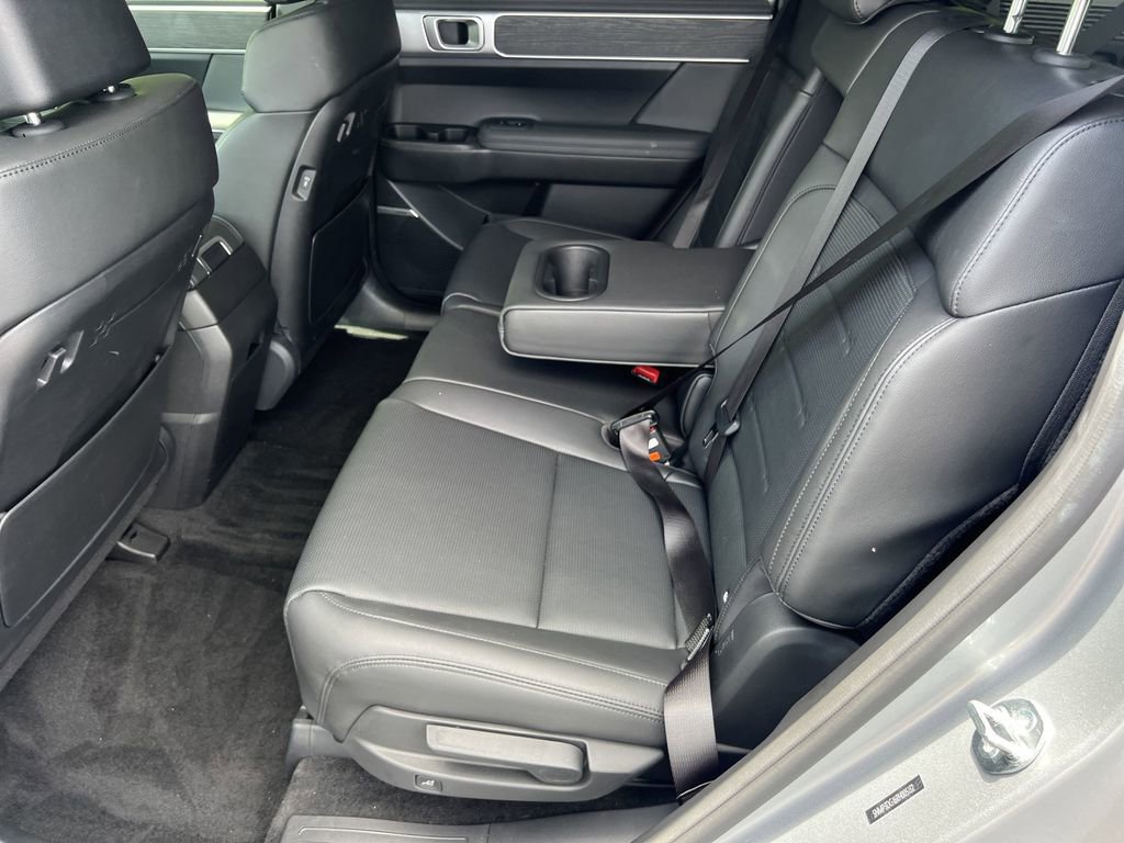 Used 2024 Hyundai Santa Fe Limited image 24