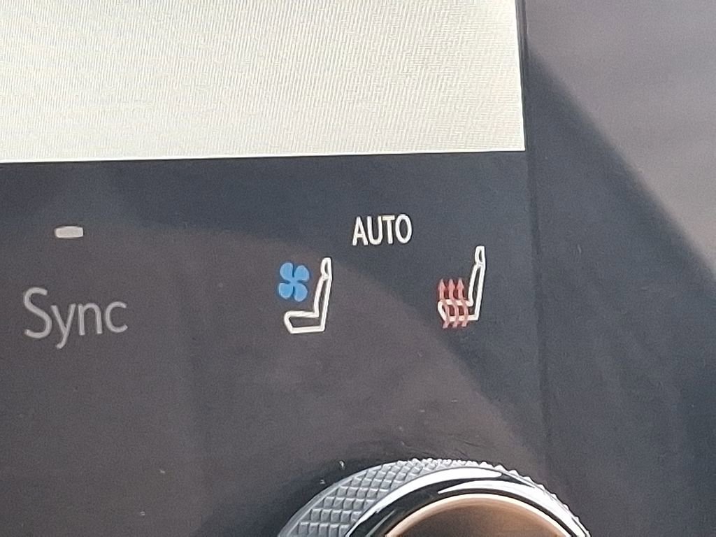 Used 2024 Lexus RX 350 Premium image 24