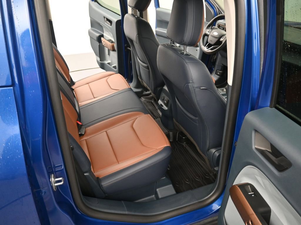 Used 2023 Ford Maverick Lariat w/ Lariat Luxury Package image 28