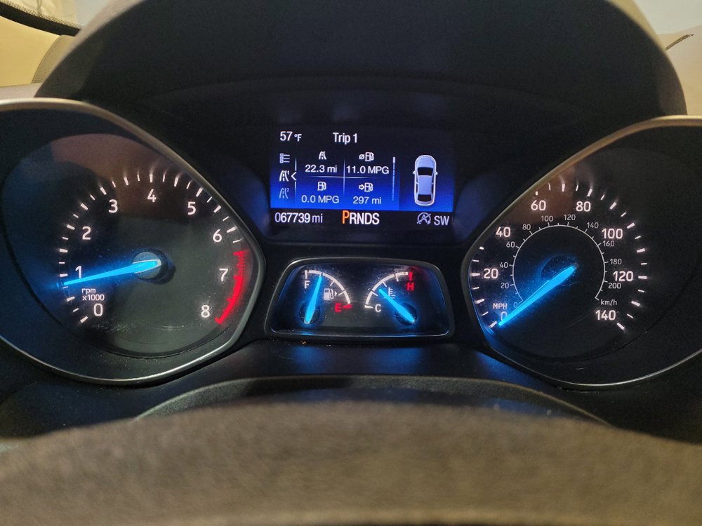 Used 2017 Ford Escape SE w/ Equipment Group 201A FWD image 23