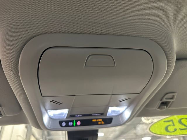 Used 2024 Chevrolet Equinox LT w/ LPO, Floor Liner Package image 32