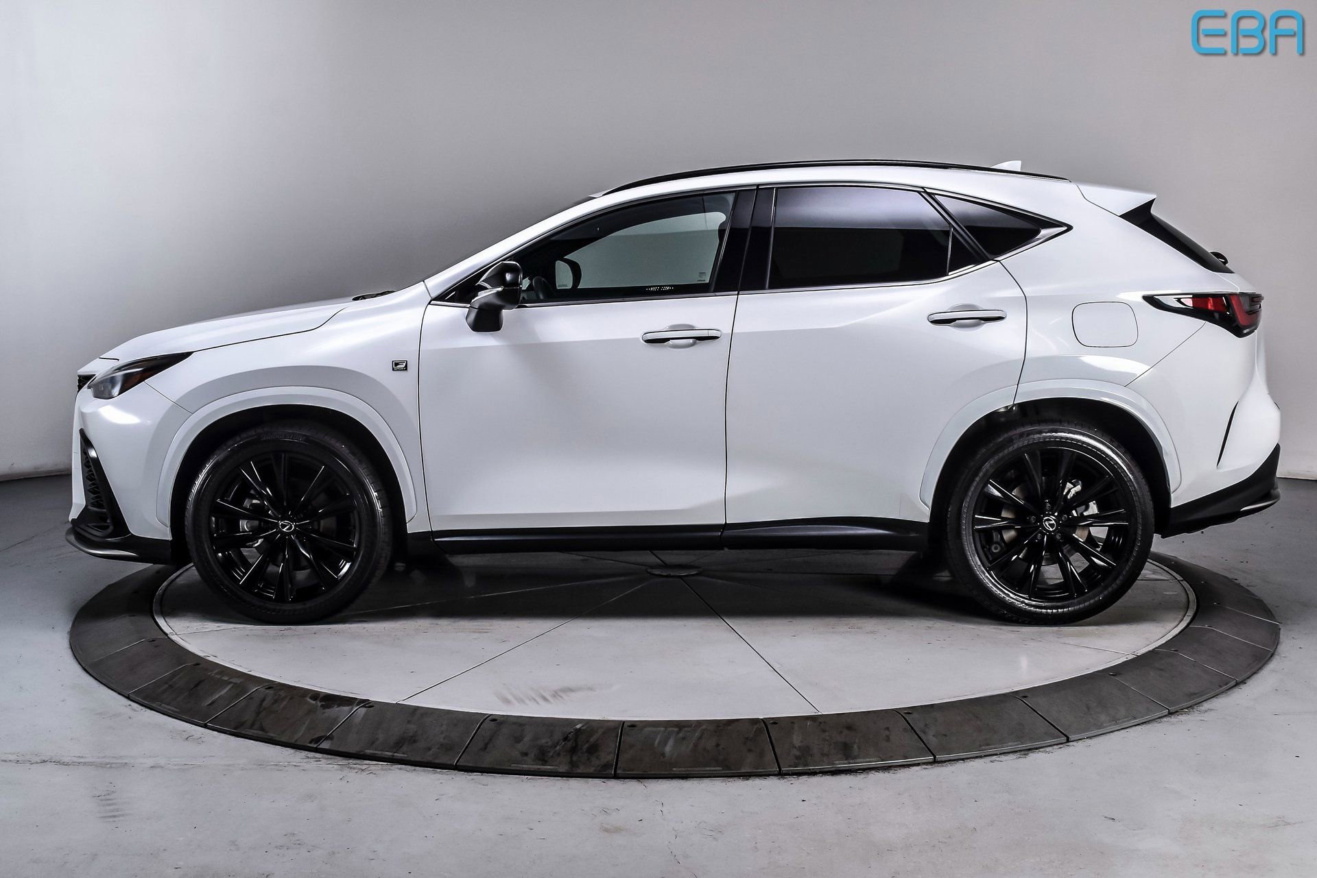 Used 2024 Lexus NX 350 F Sport AWD/4WD image 3