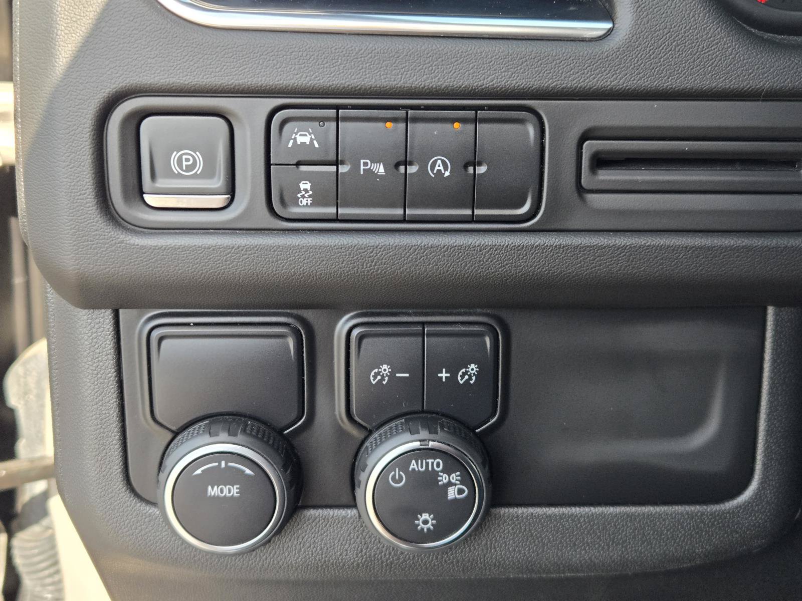 Used 2023 Chevrolet Tahoe LT RWD image 19