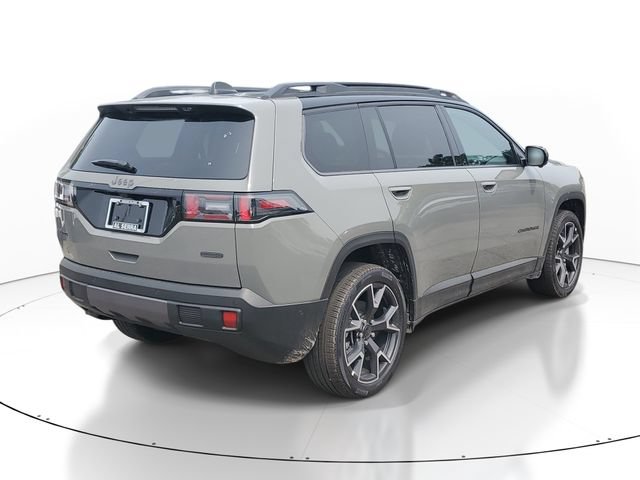 New 2026 Jeep Cherokee Overland w/ Trailer Tow Group AWD/4WD image 4