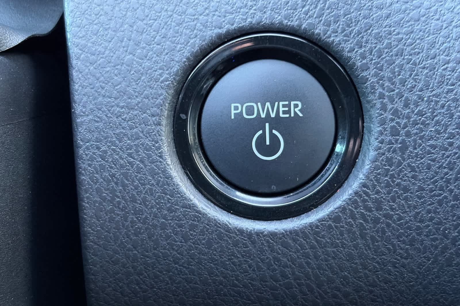 Used 2025 Toyota Camry SE FWD image 22