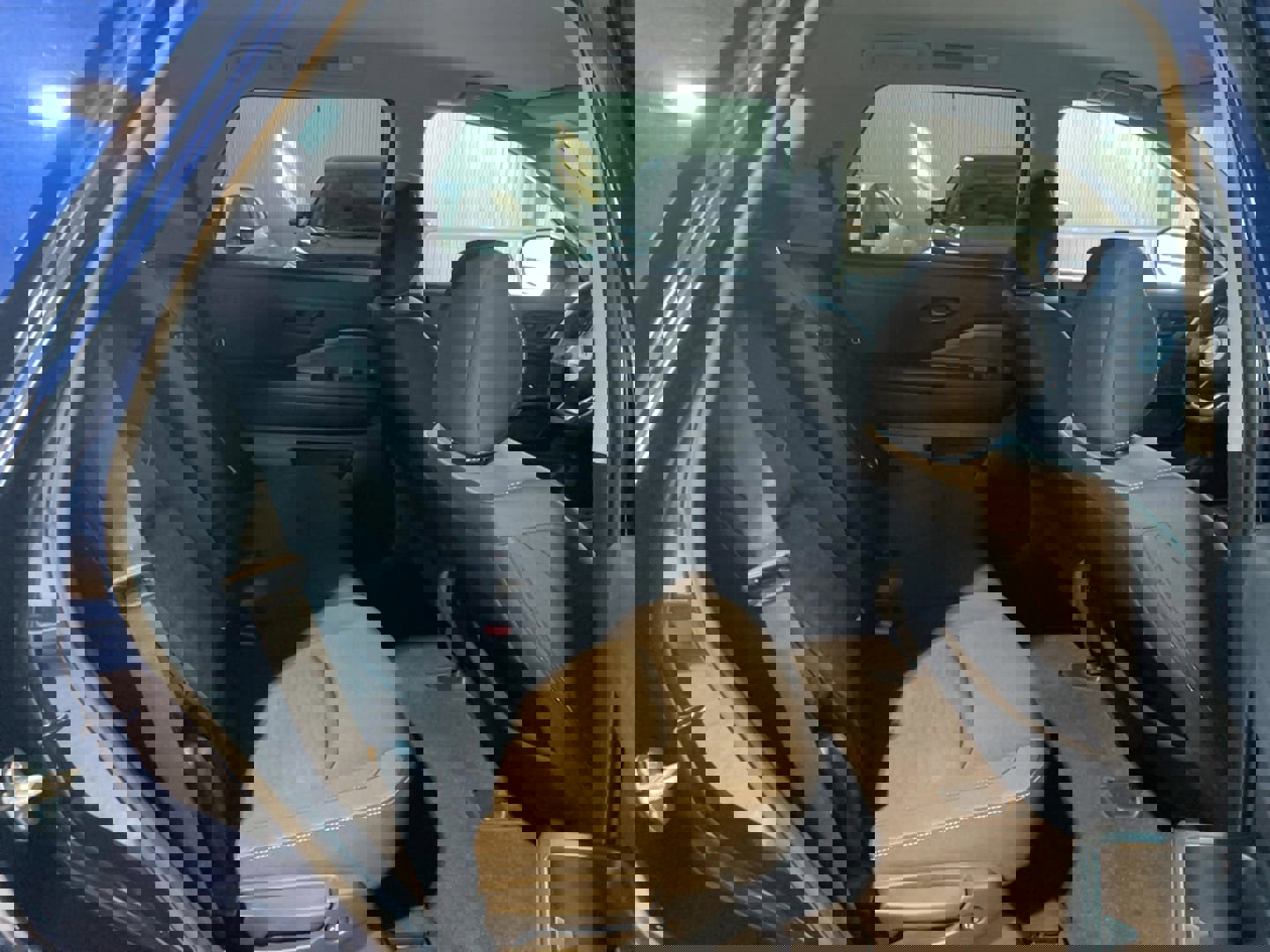 Used 2023 Nissan Pathfinder SV AWD/4WD image 17