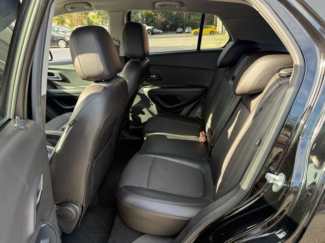 Used 2019 Chevrolet Trax LT w/ LT Convenience Package image 5