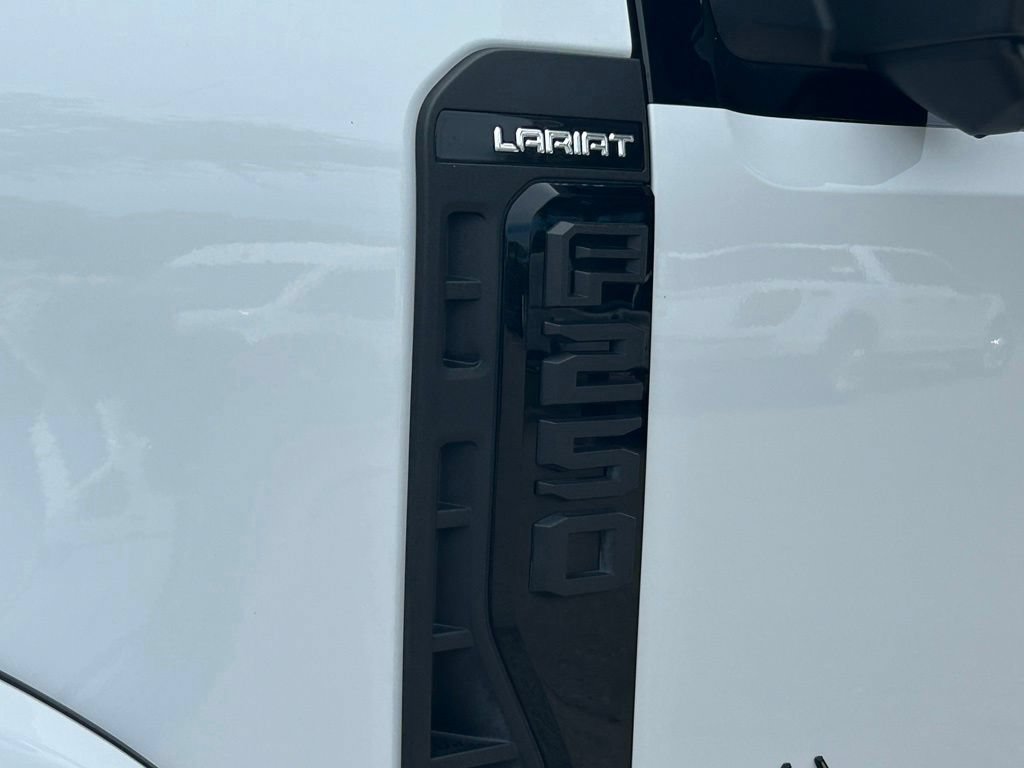 Used 2024 Ford F250 Lariat w/ Lariat Ultimate Package AWD/4WD image 22