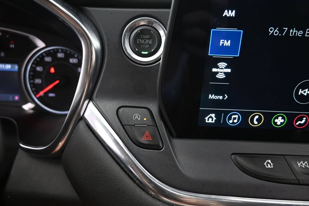 Used 2025 Chevrolet Blazer LT FWD image 16